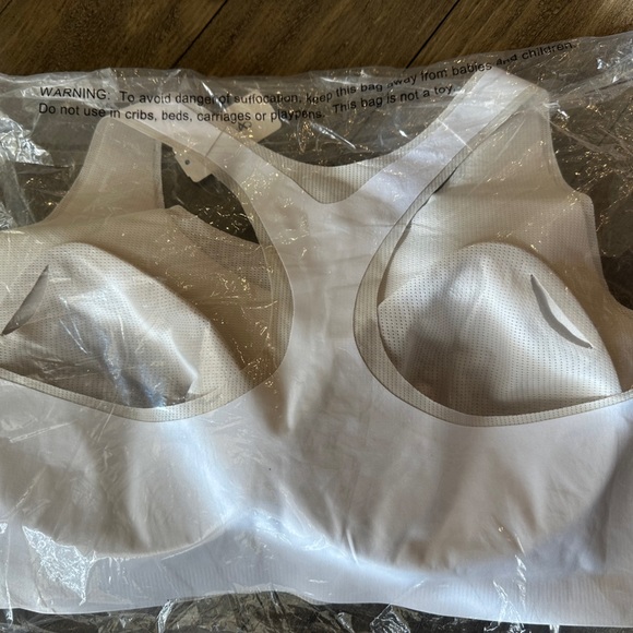 SOMA Bliss Breathe Racerback Sport Bra. New in bag with tag attached tag. - Picture 5 of 9